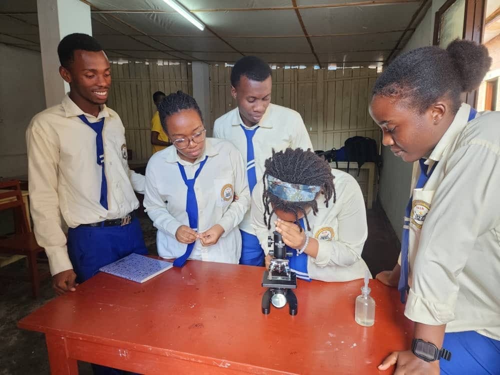 Students taking part in academic learning 5