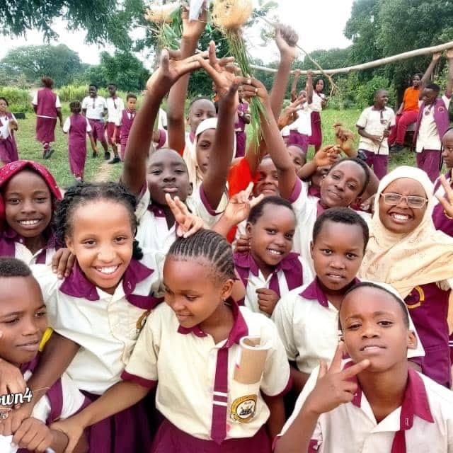 Goldstar students 7